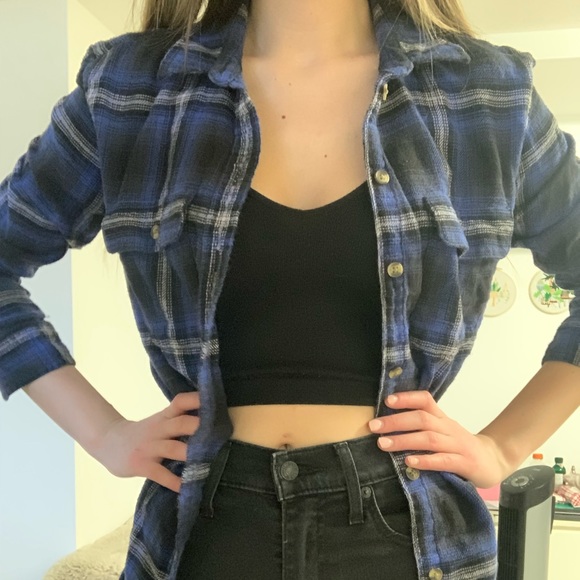 American Eagle Oversized Plaid Shirt - Picture 2 of 5